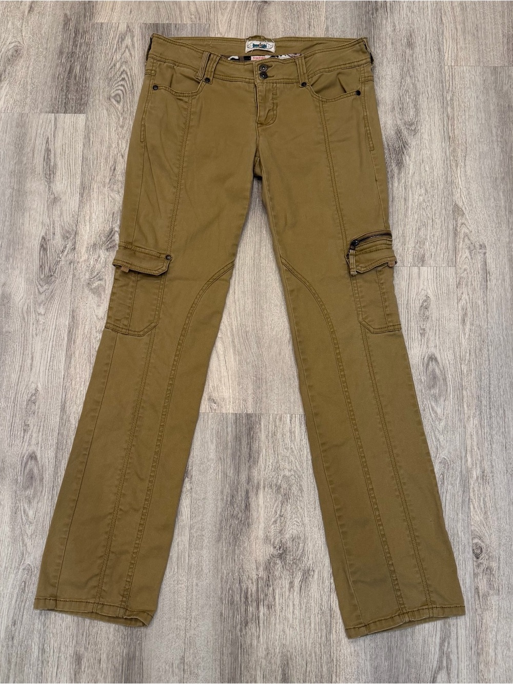Freestyle‎ Revolution Cargo Pants Size 9 Brown Low Rise Utility Bootcut